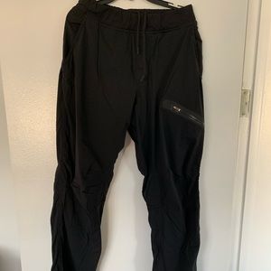 Men’s Lululemon Draw string Pants